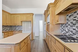 424 Country Ridge Ln, Red Oak, TX 75154 - Photo 22