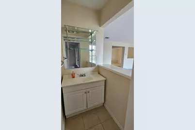 1721 Saint James, Carrollton, TX 75007 - Photo 6