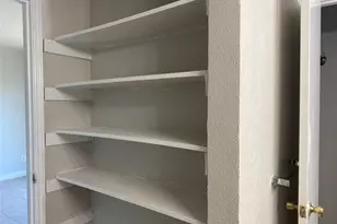 2423 Limestone Dr, Arlington, TX 76014 - Photo 16