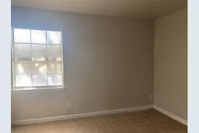 2423 Limestone Drive, Arlington, TX 76014 - Photo 20