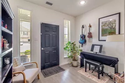 4930 Ben Casey Court, Dallas, TX 75227 - Photo 4