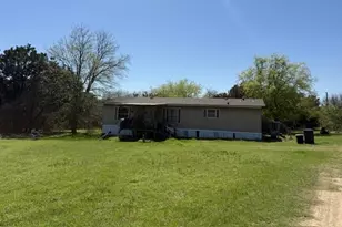 612 County Rd 3570, China Spring, TX 76633 - Photo 4