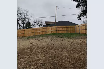 700 W Parnell Street, Denison, TX 75020 - Photo 16