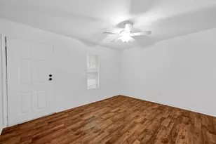 105 Short St, Farmersville, TX 75442 - Photo 8