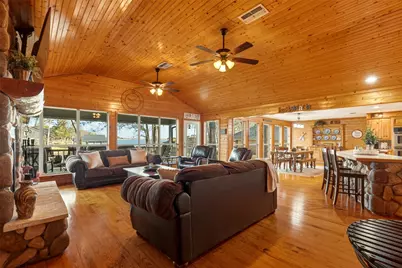 88 Wilcox Street, Mount Vernon, TX 75457 - Photo 8