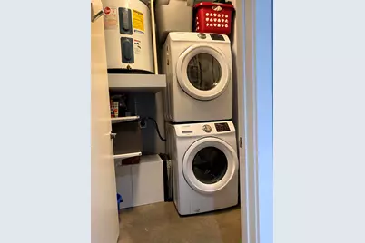 1111 S Akard Street #211, Dallas, TX 75215 - Photo 4