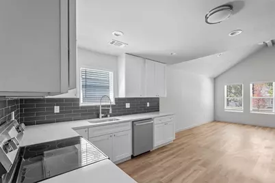 413 S Willow Street, Sherman, TX 75090 - Photo 6