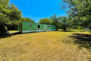 2010 Spring Ct, Azle, TX 76020 - Photo 30