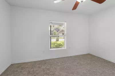 324 N Andrews Avenue, Sherman, TX 75090 - Photo 10