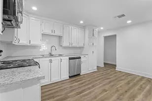 324 N Andrews Ave, Sherman, TX 75090 - Photo 4