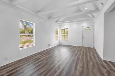 324 N Andrews Avenue, Sherman, TX 75090 - Photo 2