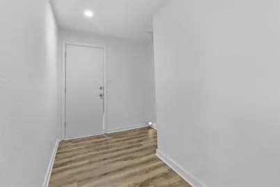 324 N Andrews Avenue, Sherman, TX 75090 - Photo 8