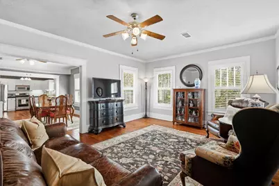 905 Tucker Street, McKinney, TX 75069 - Photo 6