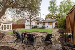 9925 Estate Ln, Dallas, TX 75238 - Photo 2