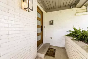 9925 Estate Ln, Dallas, TX 75238 - Photo 4