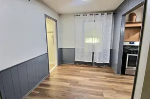 609 E Ellen Ave, Hurst, TX 76053 - Photo 8