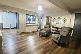 609 E Ellen Ave, Hurst, TX 76053 - Photo 4