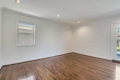 10651 Larchfield Lane, Dallas, TX 75238 - Photo 14