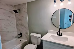 5304 Baker Dr, The Colony, TX 75056 - Photo 6