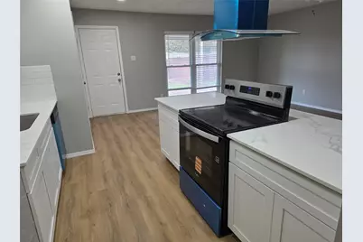 5304 Baker Drive, The Colony, TX 75056 - Photo 4