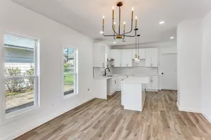 943 E Richmond Ave, Fort Worth, TX 76104 - Photo 8