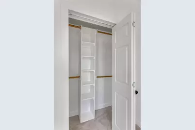 943 E Richmond Avenue, Fort Worth, TX 76104 - Photo 18