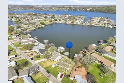 4037 Lands End Court, Granbury, TX 76048 - Photo 4