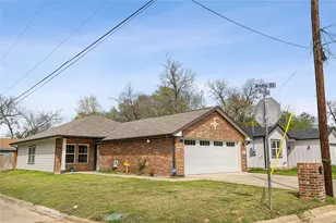 101 Ross Street W, Sulphur Springs, TX 75482 - Photo 1