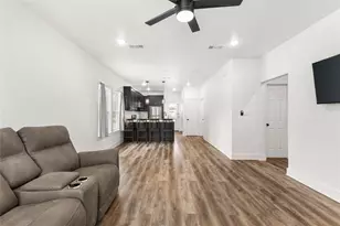 101 Ross Street W, Sulphur Springs, TX 75482 - Photo 4