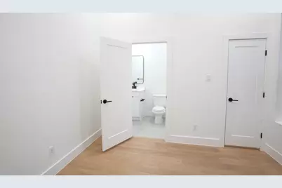 629 N Tyler Street #102, Dallas, TX 75208 - Photo 14