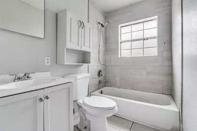 7911 Wanebe Drive, Dallas, TX 75235 - Photo 6