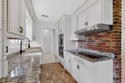 412 Elaine Drive, Irving, TX 75060 - Photo 16