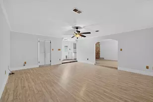 412 Elaine Dr, Irving, TX 75060 - Photo 14