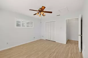 412 Elaine Dr, Irving, TX 75060 - Photo 26