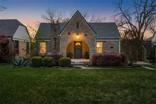 419 Monte Vista Dr, Dallas, TX 75223 - Photo 2