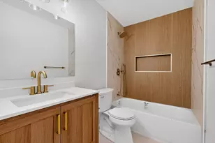 1304 Glynn Oaks Dr, Arlington, TX 76010 - Photo 14