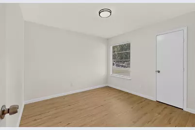 1304 Glynn Oaks Drive, Arlington, TX 76010 - Photo 18