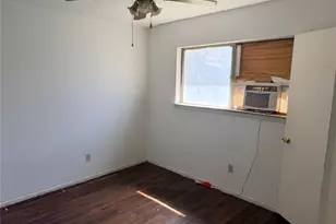 1304 Glynn Oaks Dr, Arlington, TX 76010 - Photo 6