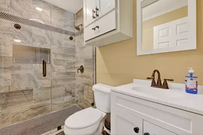 2108 SE 19th Street, Mineral Wells, TX 76067 - Photo 2