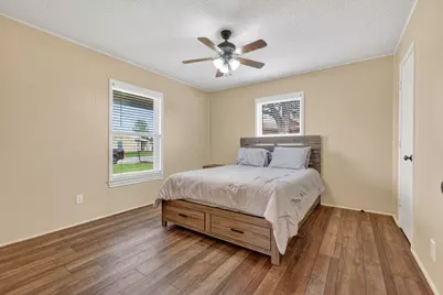 2108 SE 19th Street, Mineral Wells, TX 76067 - Photo 4