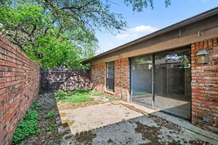 6206 Post Oak Terrace, Fort Worth, TX 76112 - Photo 16