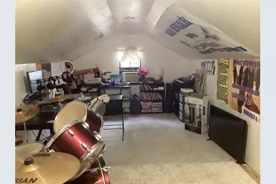 313 SW 6th Street, Grand Prairie, TX 75051 - Photo 22