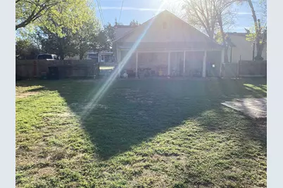 313 SW 6th Street, Grand Prairie, TX 75051 - Photo 26