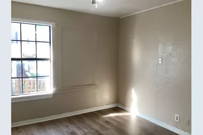 313 SW 6th Street, Grand Prairie, TX 75051 - Photo 16