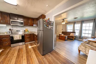 662 N Barton Street, Stephenville, TX 76401 - Photo 10