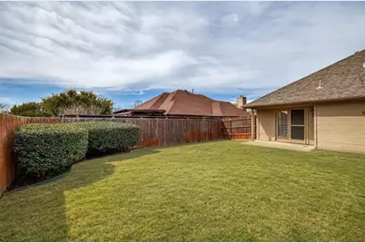 10059 Cambridge Drive, Frisco, TX 75035 - Photo 18