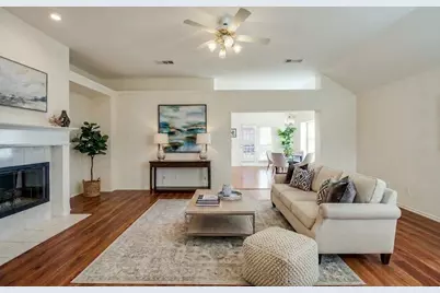 10059 Cambridge Drive, Frisco, TX 75035 - Photo 2