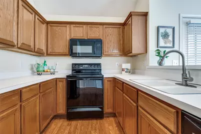 10059 Cambridge Drive, Frisco, TX 75035 - Photo 10