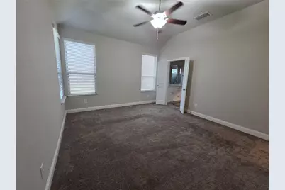 2620 Empire Street, Denton, TX 76209 - Photo 4