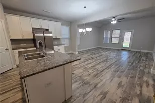 2620 Empire St, Denton, TX 76209 - Photo 4
